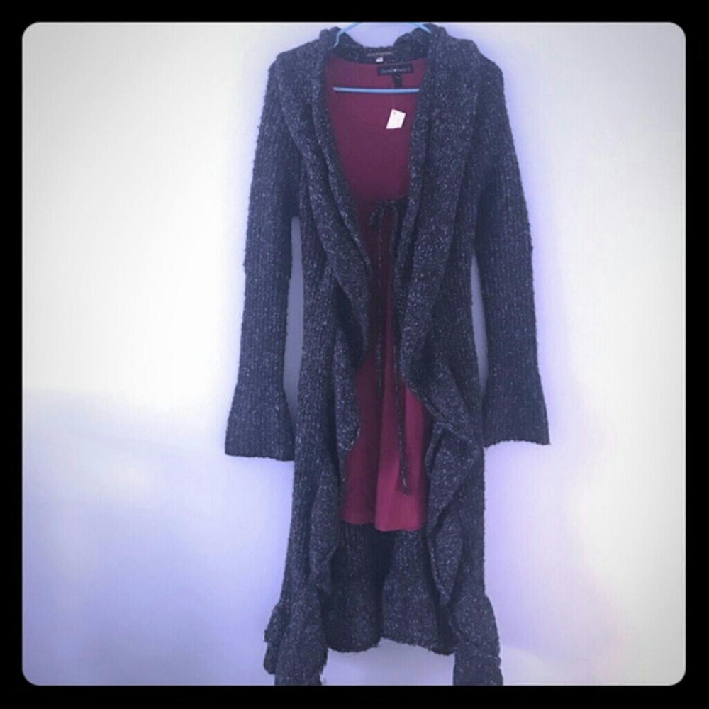 🌸LONG RUFFLE SWEATER JACKET 🌸